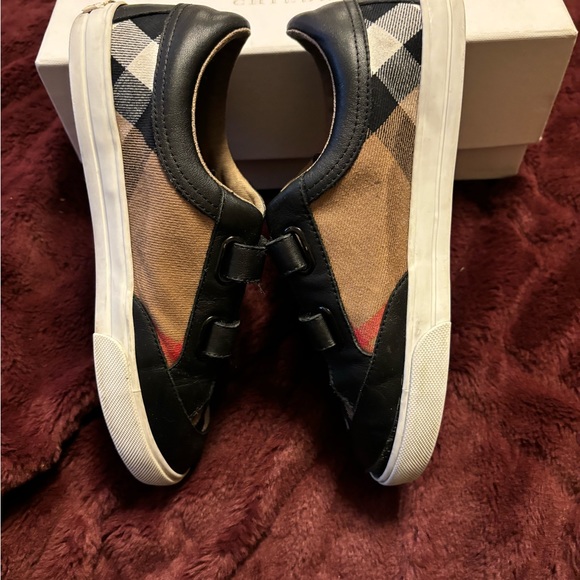 Burberry Authentic kids sneaker. - Picture 7 of 13